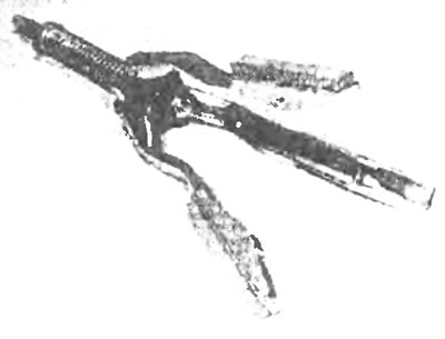 Хонинговальная головка для обработки зеркала цилиндра.